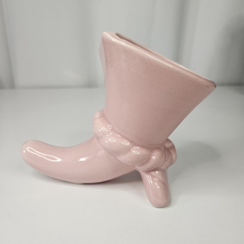 Vintage 50's Pink Pottery Cornucopia Flower Vase Mid-Century Cottage